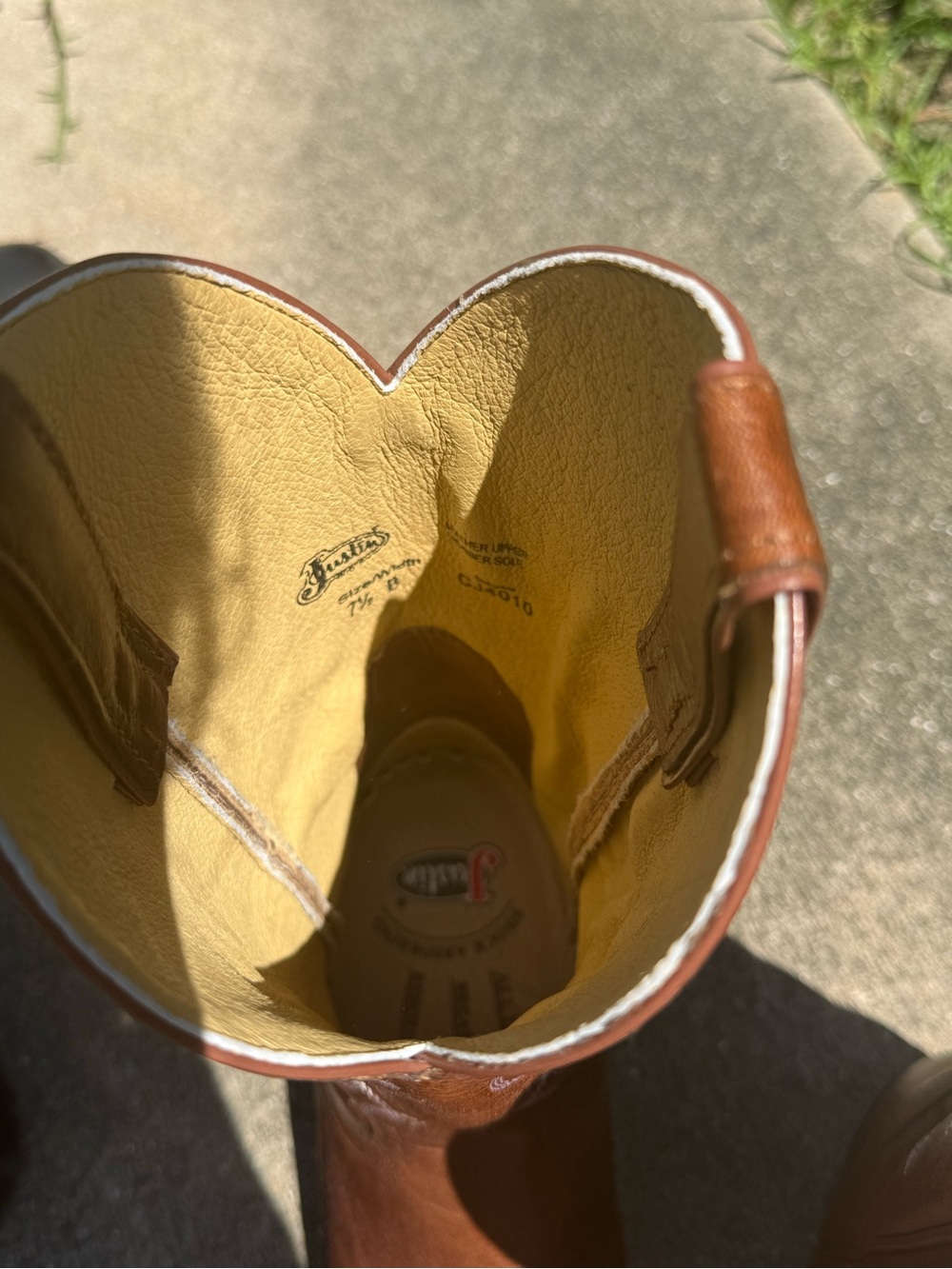 Justin Brown Leather Western Cowboy Boots - Picture 6 of 6